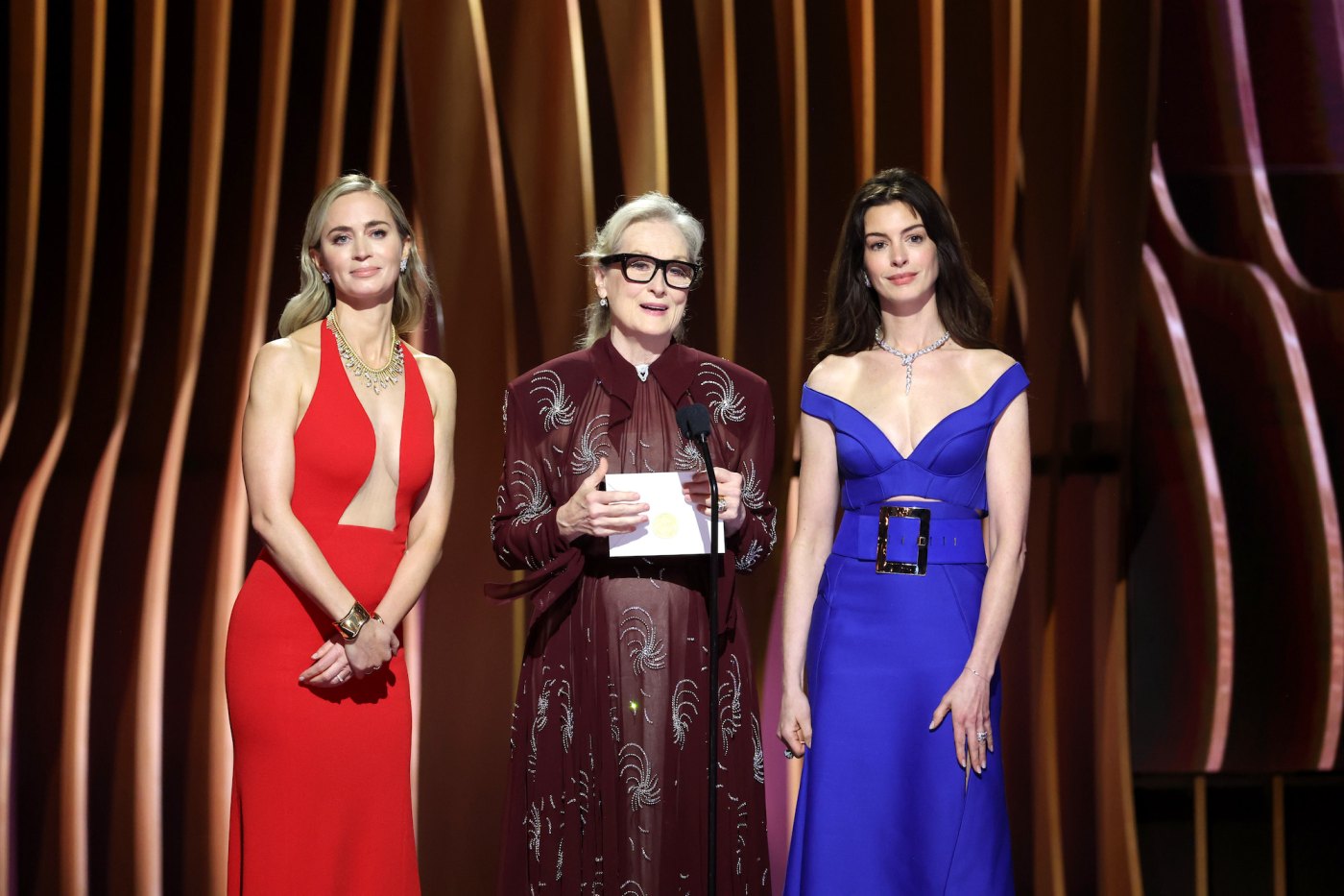 Anne Hathaway, Meryl Streep, Emily Blunt Reunite at 2025 SAG Awards