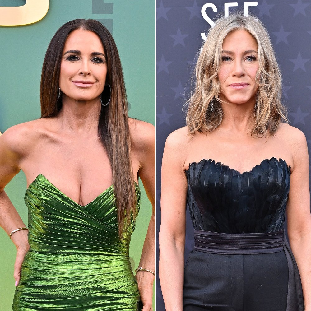 Kyle Richards and Jennifer Aniston Pose Together at People s Choice Awards