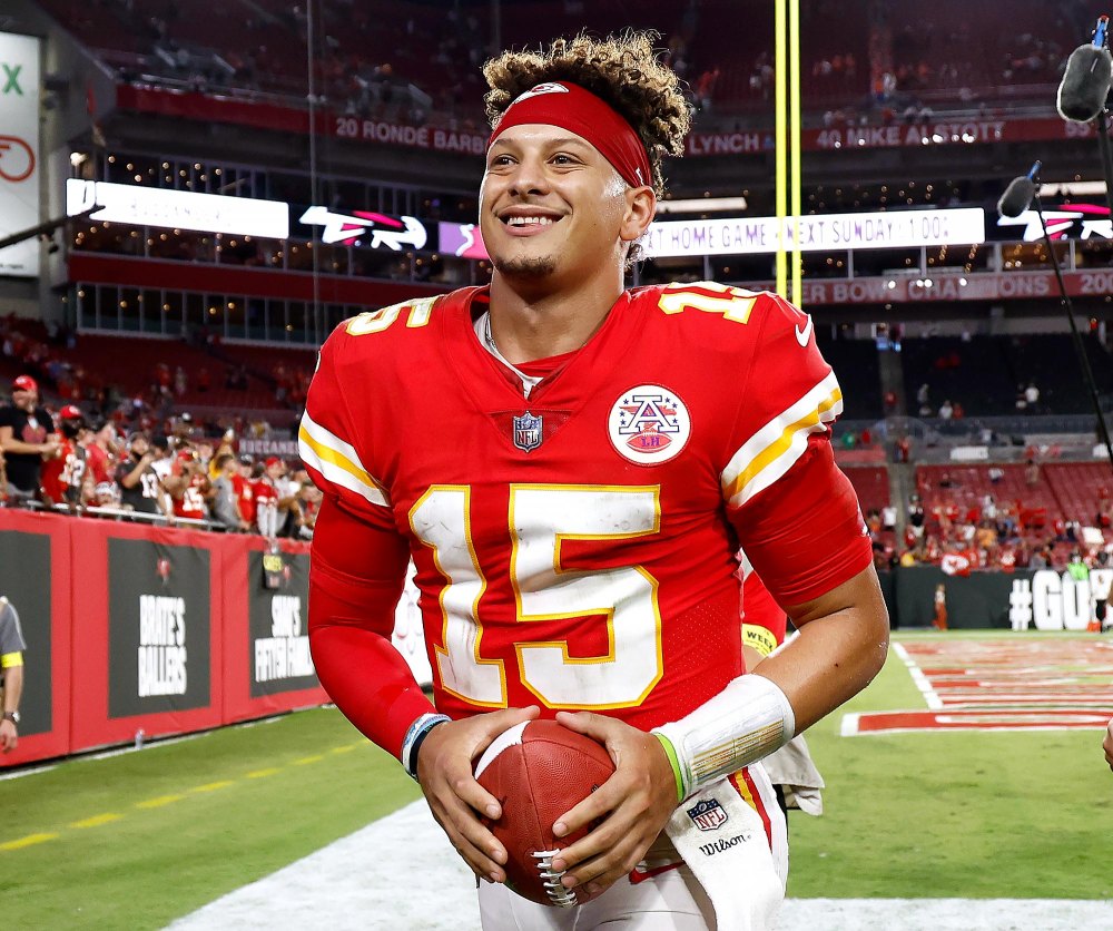 Patrick Mahomes Cuddles Up With His Kids After Celebrating Sterling’s 3rd Birthday