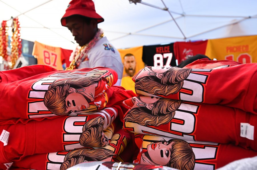 The Best Nods to Taylor Swift at the Kansas City Chiefs Super Bowl Victory Parade