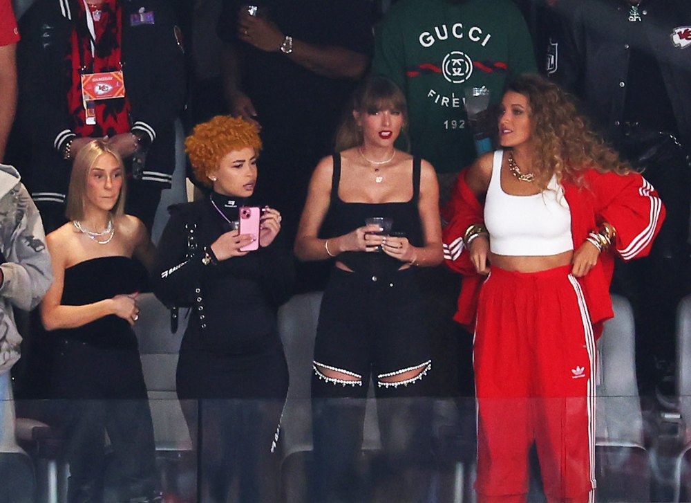 Taylor Swift Matches Travis Kelce With Black Outfit at 2024 Super Bowl