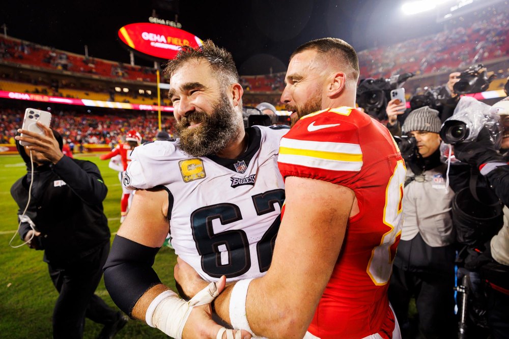 Travis Kelce Reacts to Brother Jason Kelce s Announcement About His Future With the NFL 303