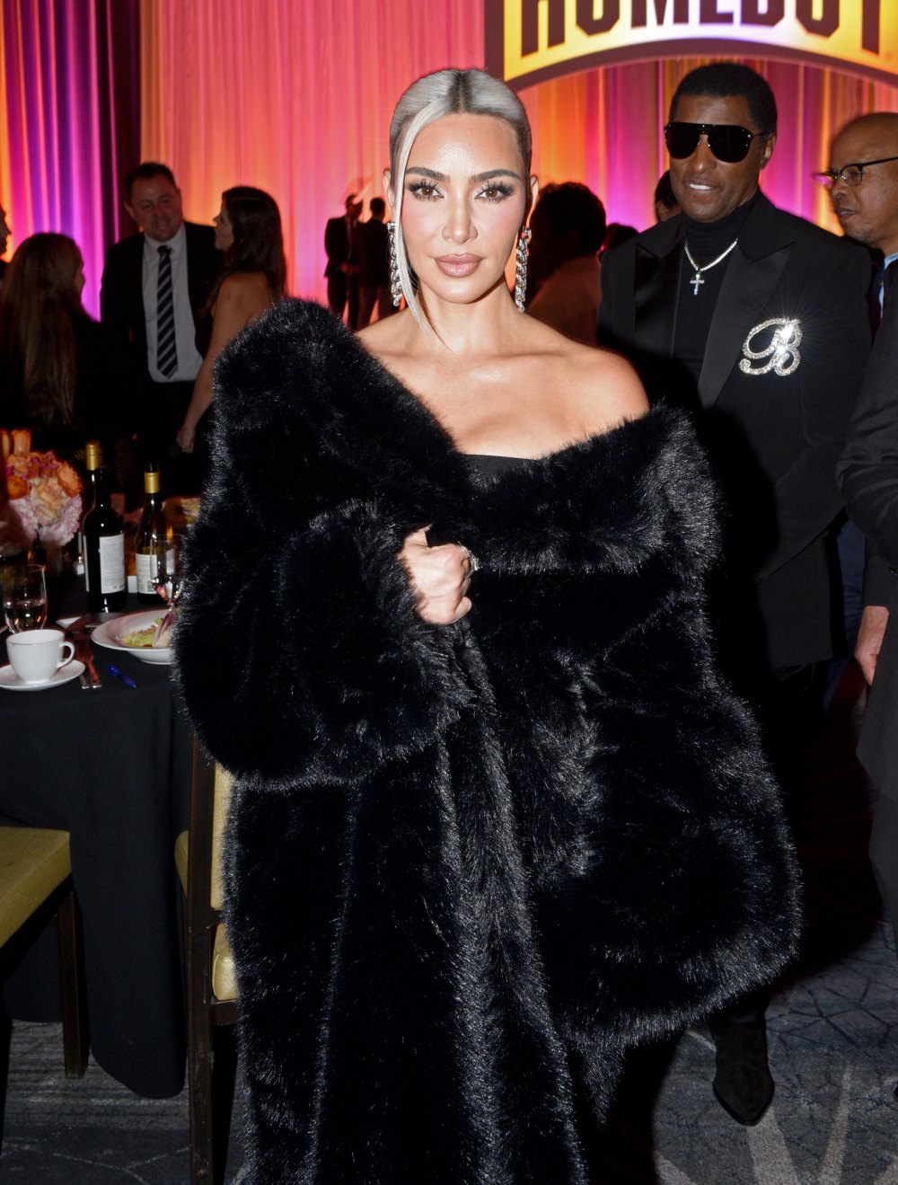 Kim Kardashian Debuts Pastel Pink Pixie Cut Days After Bleaching Hair Platinum Blonde
