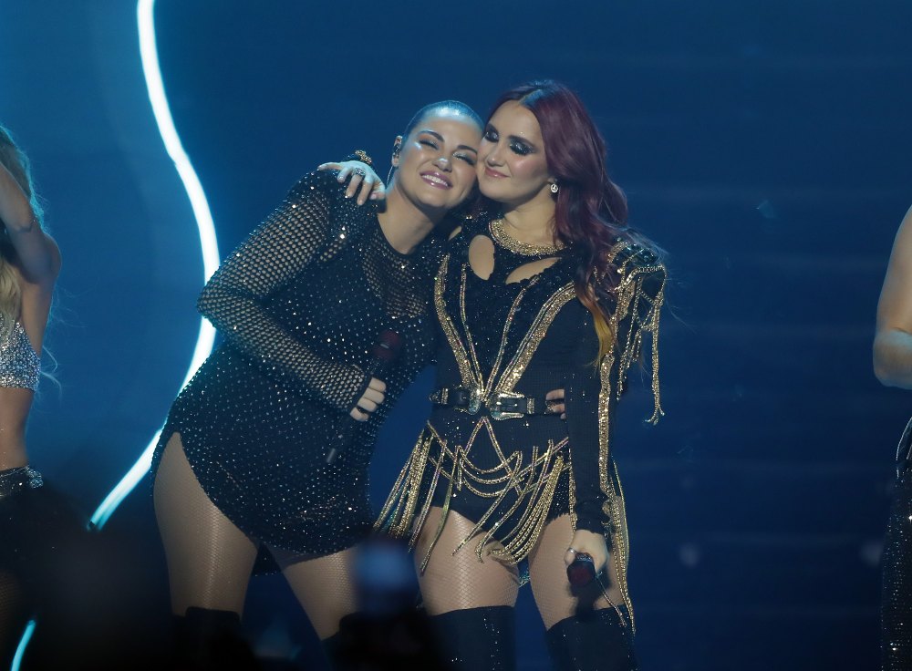 Maite Perroni y Dulce María, integrantes de RBD