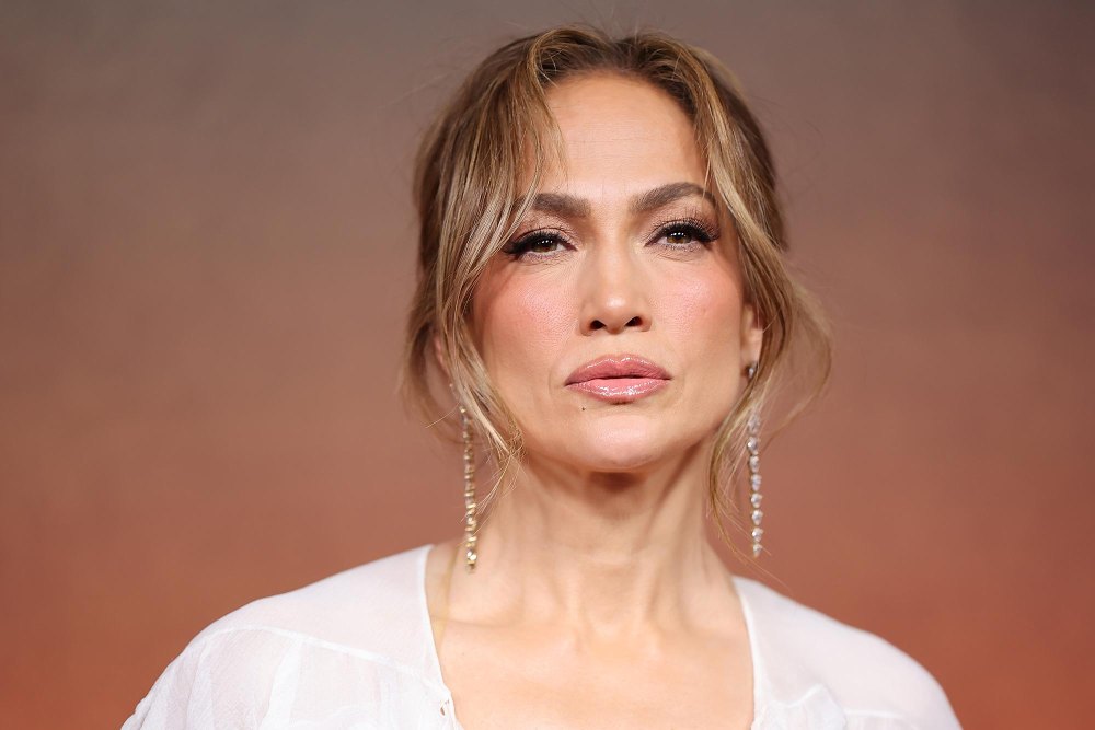 Jennifer Lopez cancela su gira This Is Me Live para estar con sus hijos y su familia