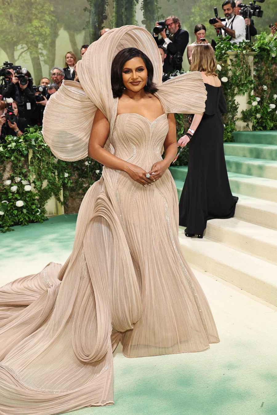 Met Gala 2024 Arrivals 668 Mindy Kaling