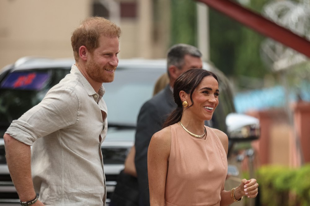 Prince Harry and Meghan Markle s Surprise Dance Moves Go Viral During Nigeria Trip