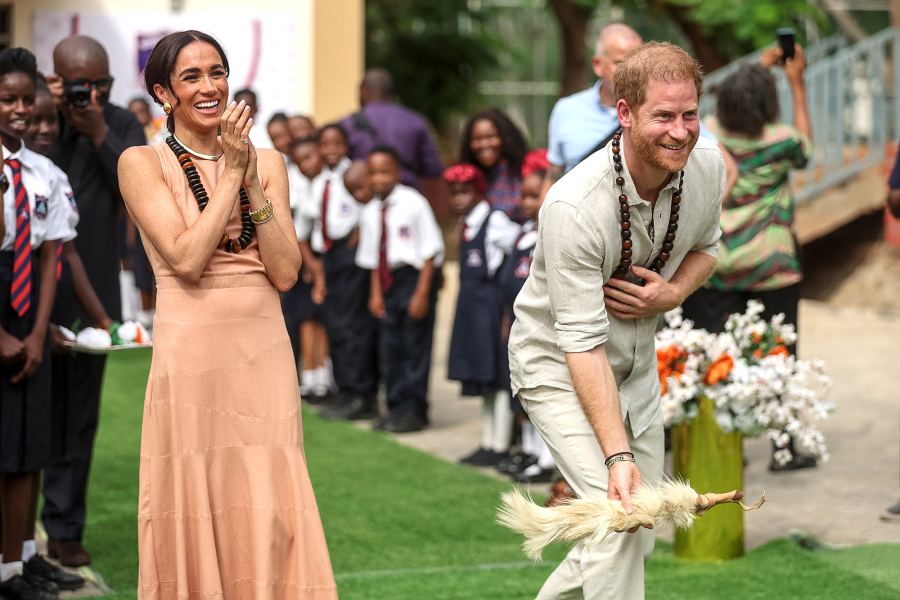 See the Best Photos From Prince Harry and Meghan Markle's 1st Official Tour in Nigeria