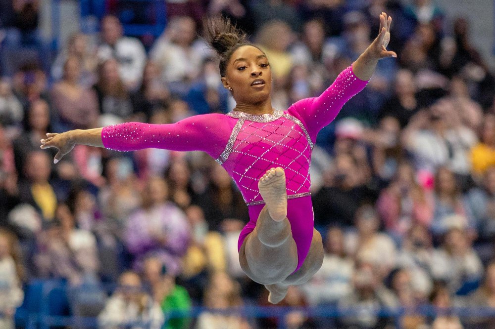 Simone Biles Husband Jonathan Owens Had the Best Reaction to Her Vault Performance