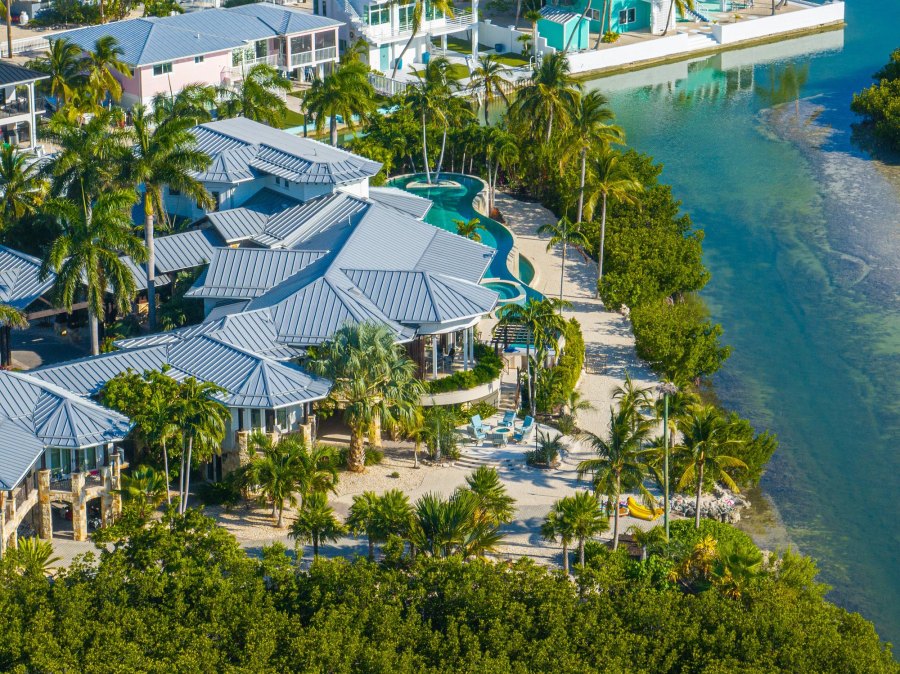 Sydney Sweeney Buys 135 Million Florida Home