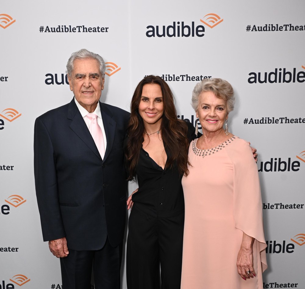 El primer actor Eric del Castillo, Kate del Castillo y Roxana Billini Santamaría.