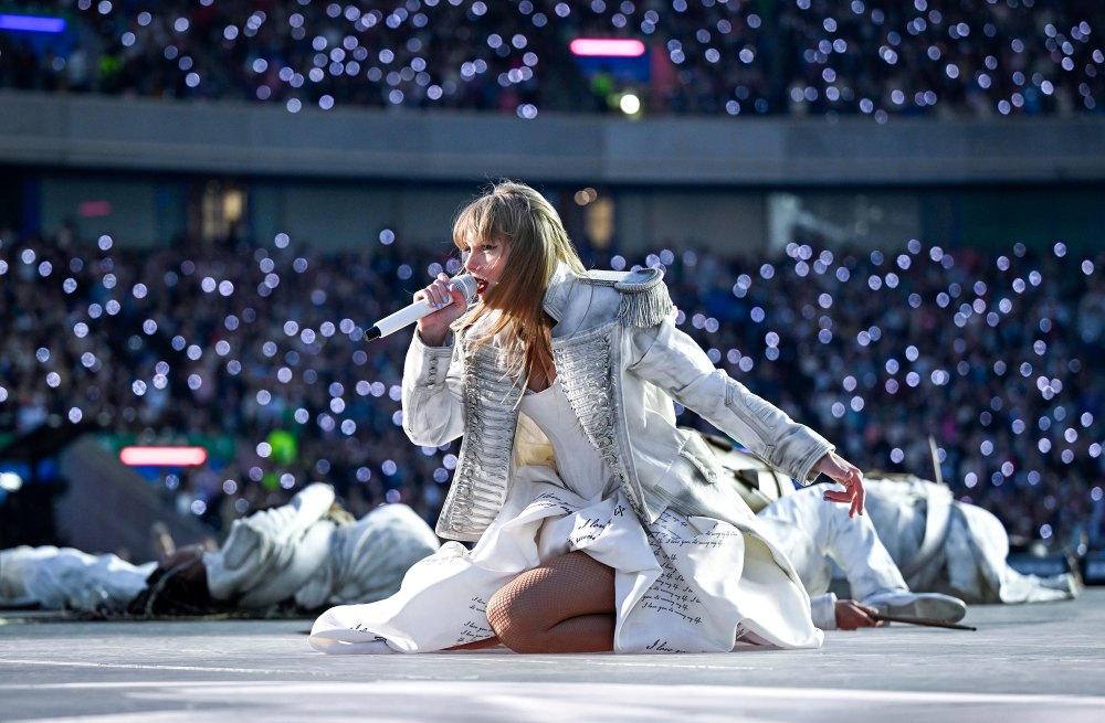 Taylor Swift Wears Black Gloves at the Eras Tour in Edinburgh After Hand Cramp