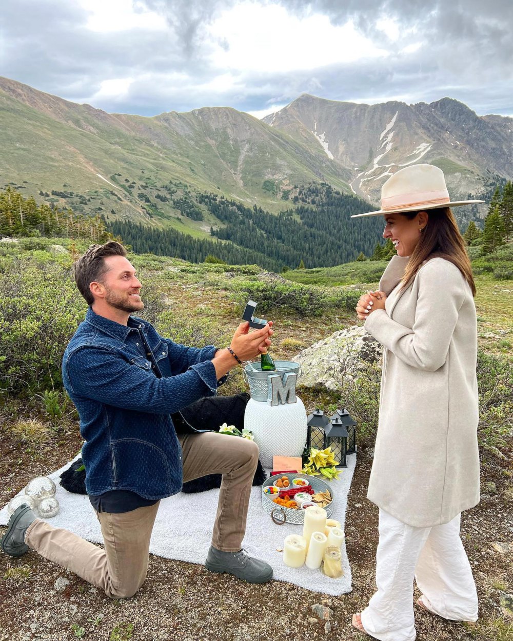 Bachelorettes Chase McNary and Ellie White Get Married in Non Traditional Ceremony on Mountain