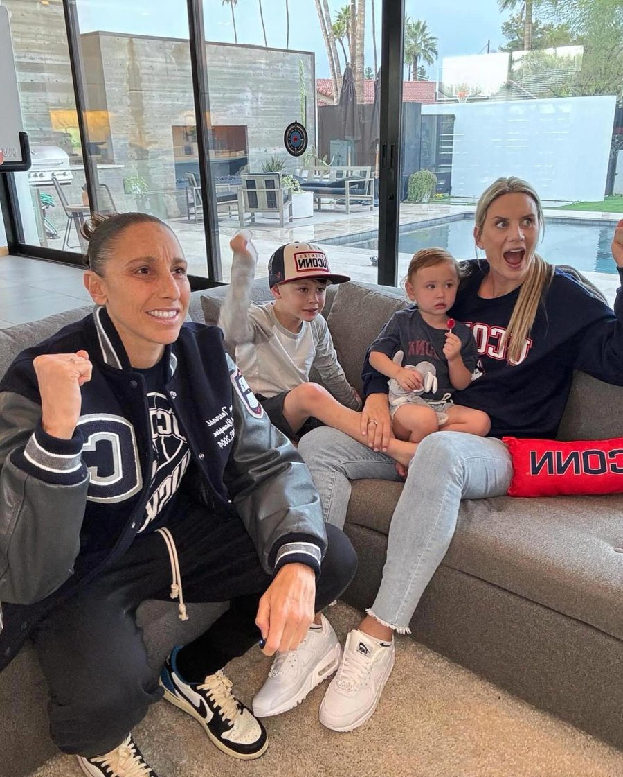 2024 Olympic Athletes and Their Famous Partners Diana Taurasi and Penny Taylor 995