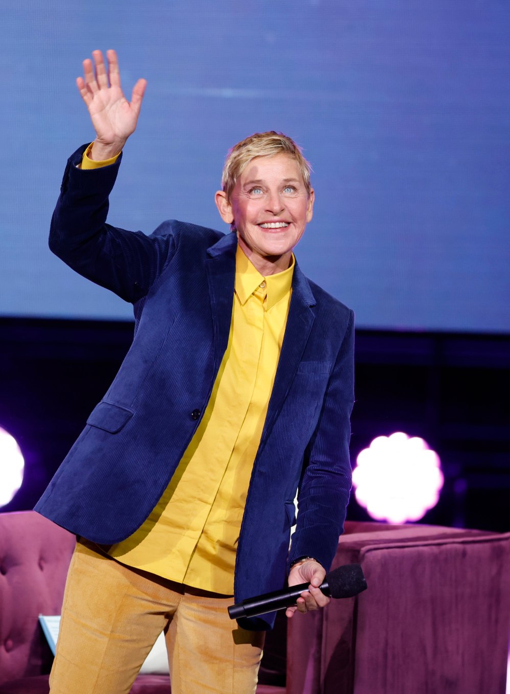 Ellen DeGeneres Rebuffs Criticism I Am Many Things But I Am Not Mean