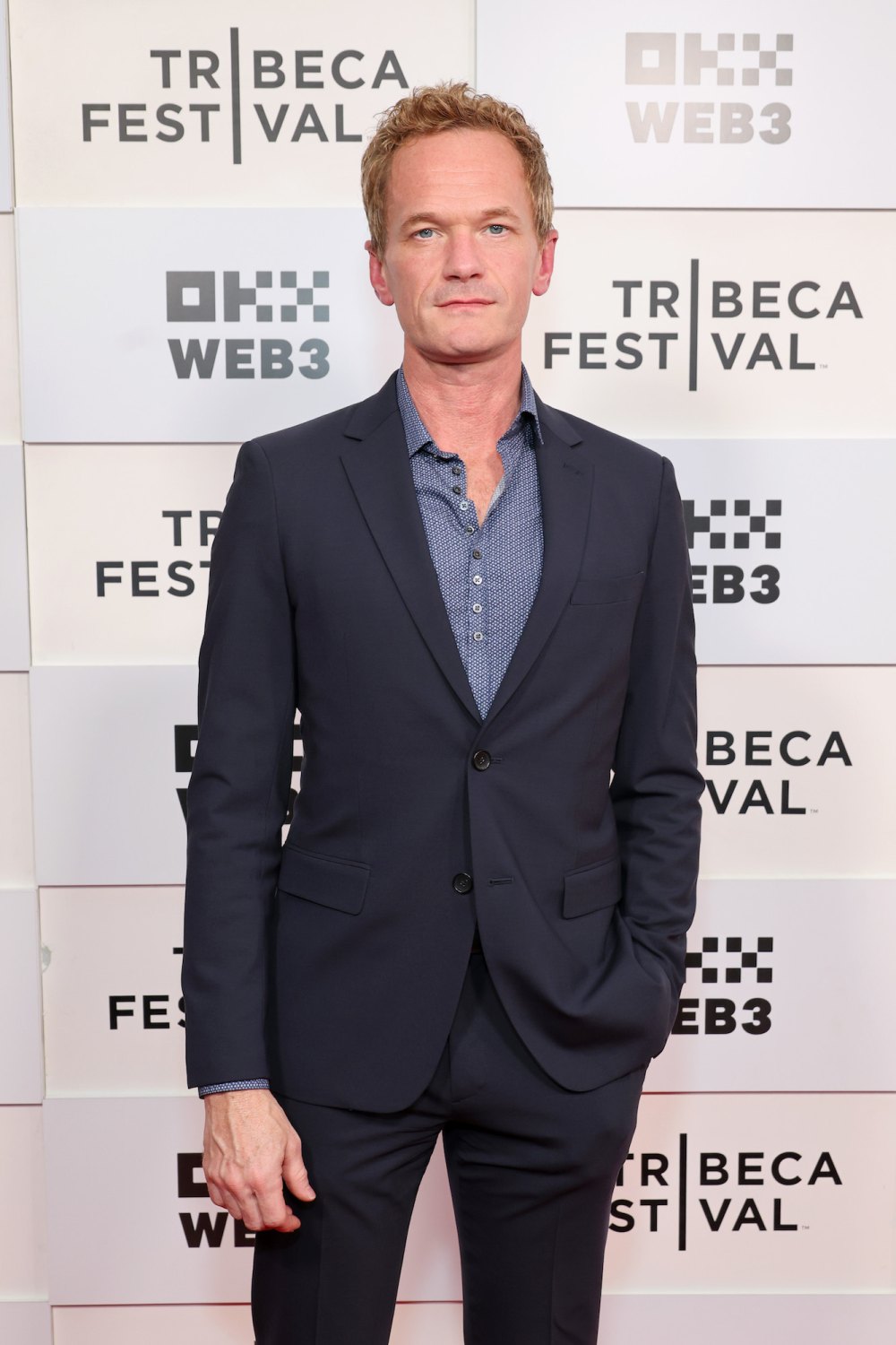 Neil Patrick Harris Pays Tribute to TV Dad Jim Sikking