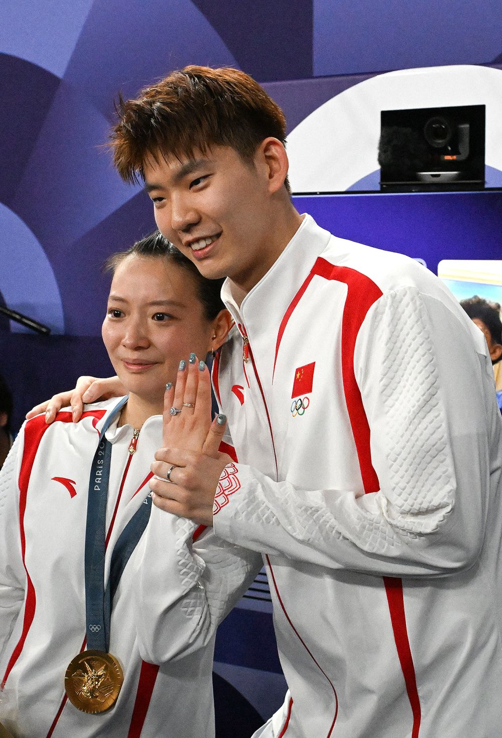 Chinese Olympian Huang Ya Qiong Wins Gold Moments Before Teammate Boyfriend Proposes