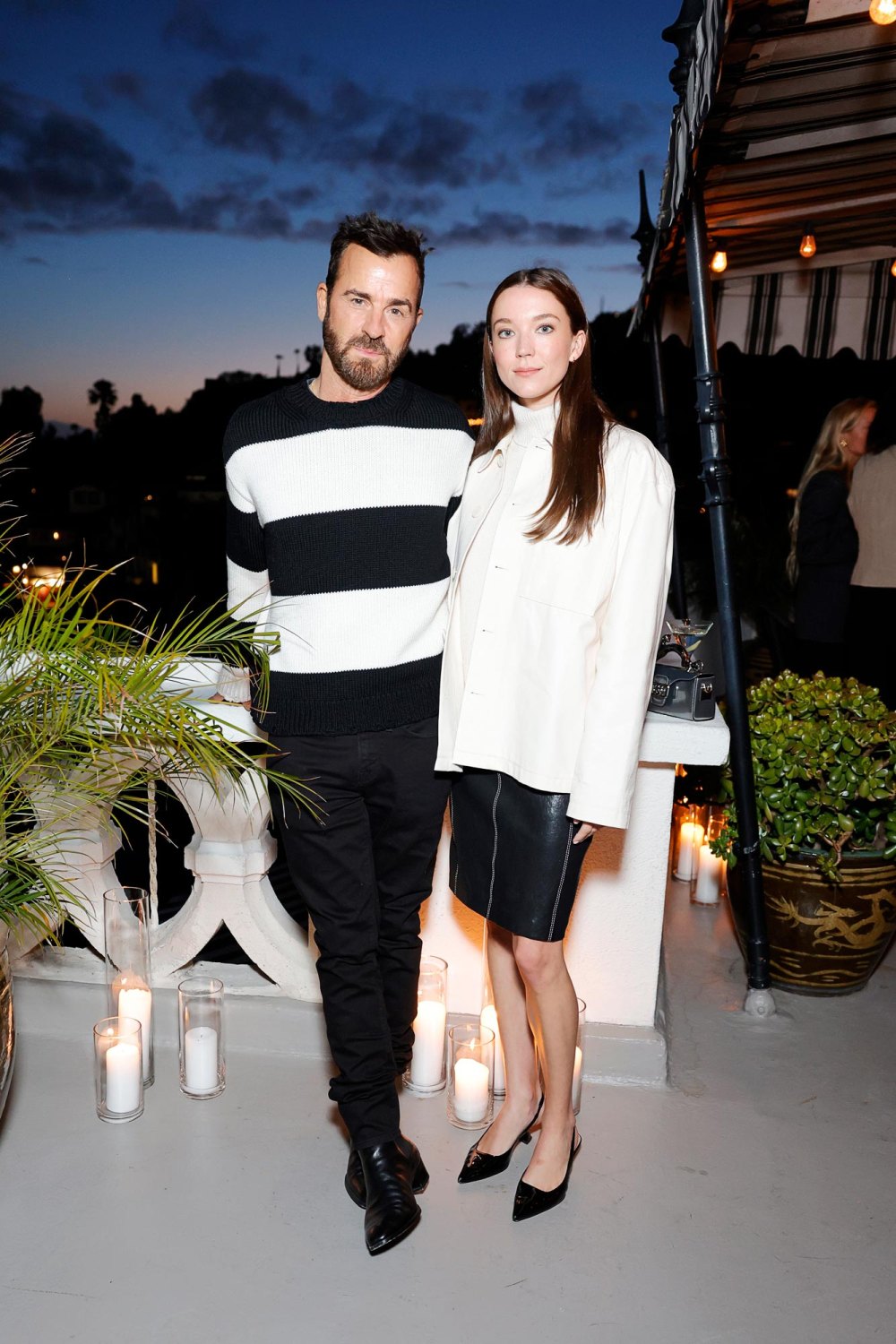 Justin Theroux and Fiancee Nicole Brydon Bloom s Relationship Timeline 377