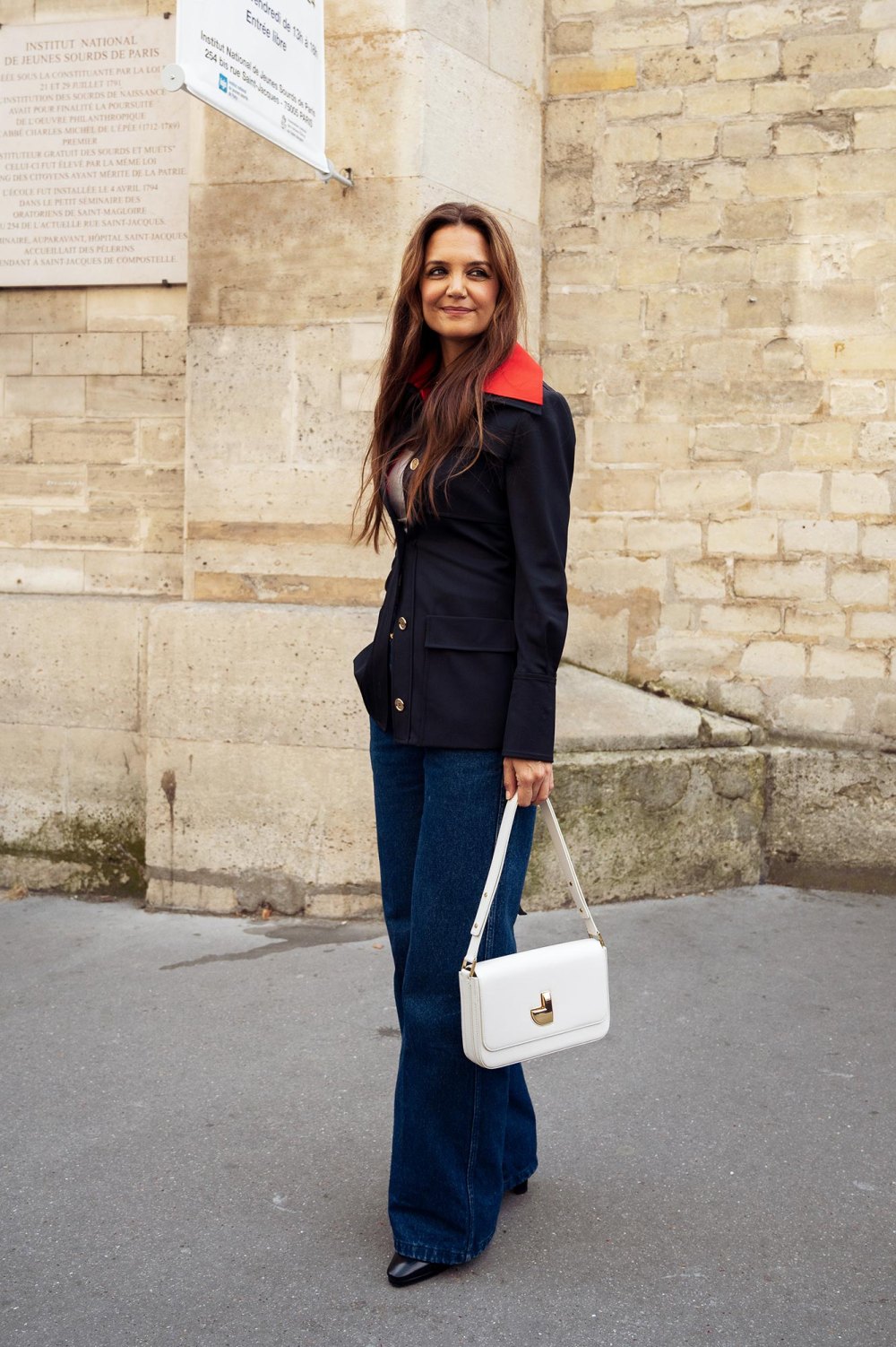 Katie Holmes Doesnt Let Being Photographed on the Street Influence Her Style