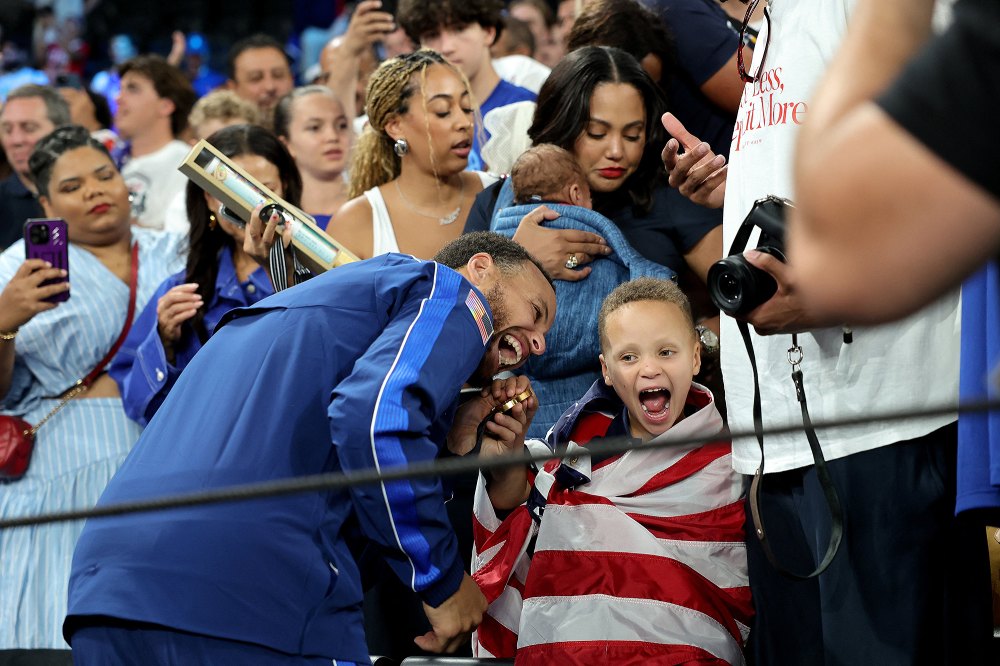 Steph Curry Celebrates Gold Medal Win With Wife Ayesha, Kids