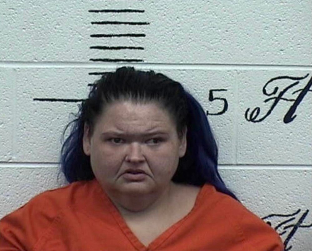 1000-Lbs. Sisters Amy Slaton Arrestada por posesión de drogas y poner en peligro a menores en un zoológico