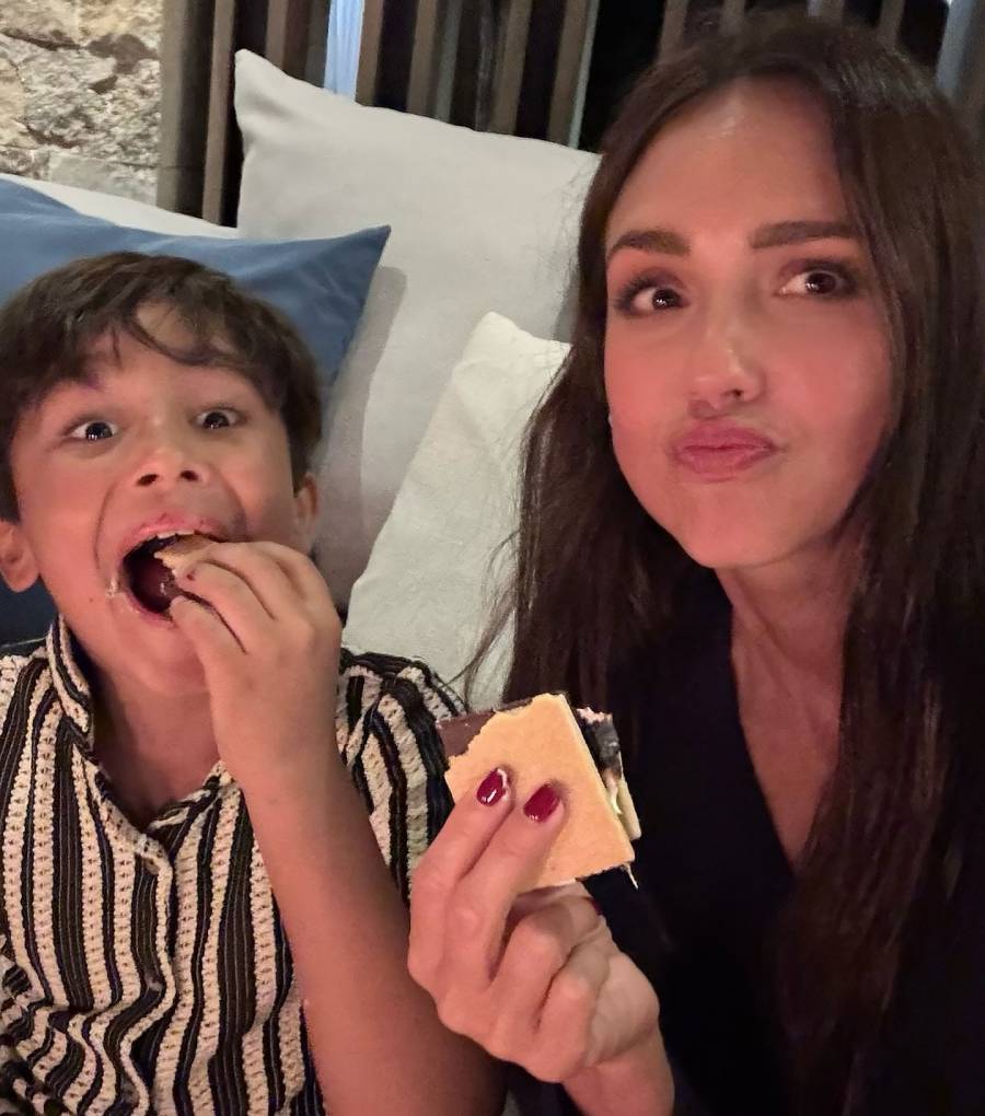 Jessica Alba They Want More Smores Just Like Us
