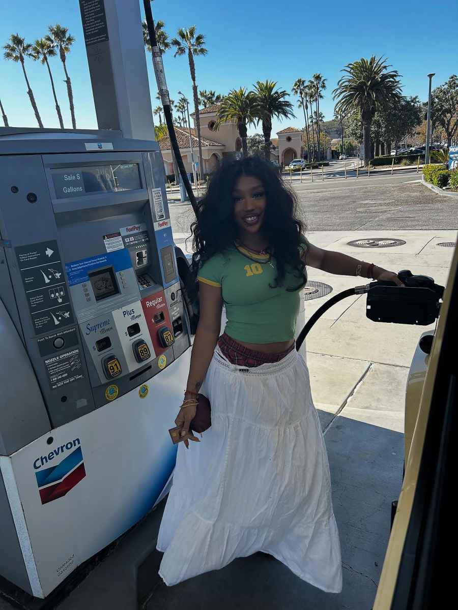 SZA They Fuel Up at the Gas Station Just Like Us