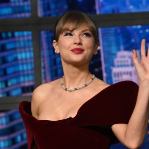 NEW YORK - DECEMBER 10: Taylor Swift on the CBS series The Late Show with Stephen Colbert, scheduled to air on the CBS Television Network. (Photo by Scott Kowalchyk/CBS via Getty Images)