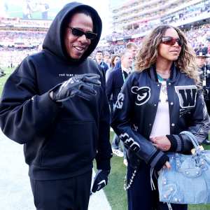 Blue Ivy Carter Is Mom Beyonce’s Mini-Me at 2026 Super Bowl With Dad Jay-Z and Sister Rumi Carter