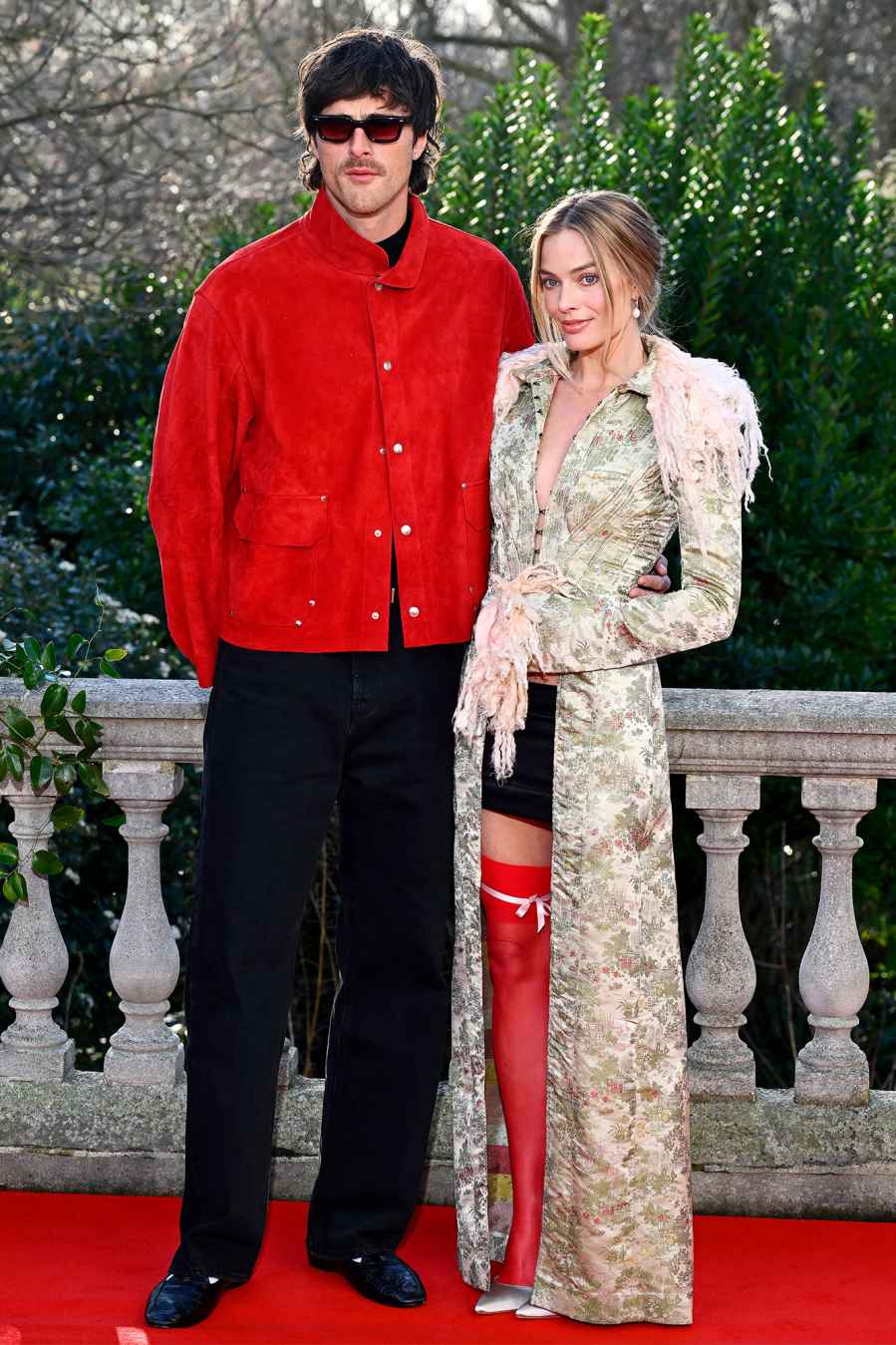 Jacob Elordi and Margot Robbie Wuthering Heights London Photocall Hot Pics