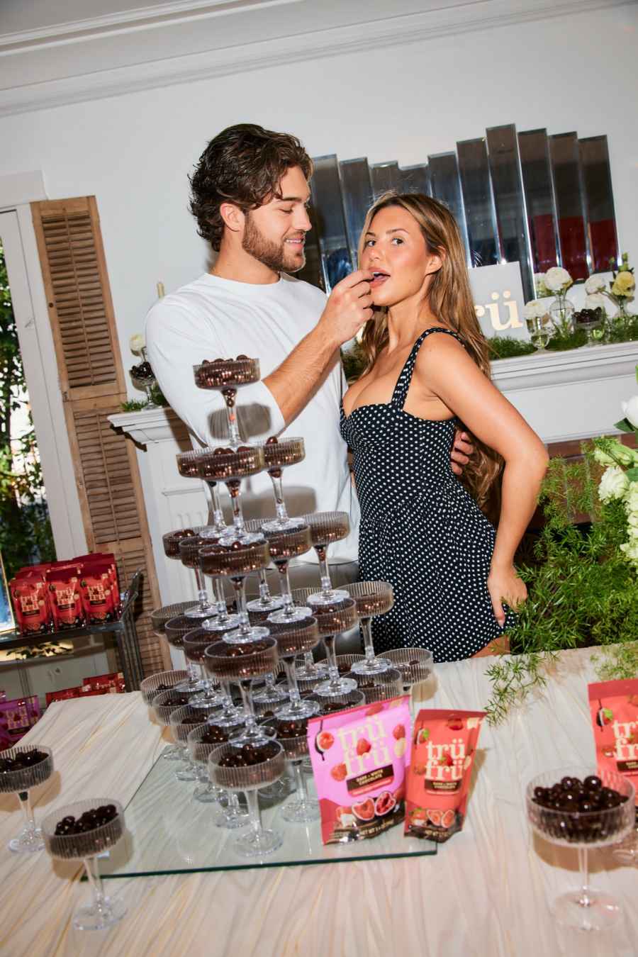 Tru Fru Love Island Couple Hot Pics.JPG