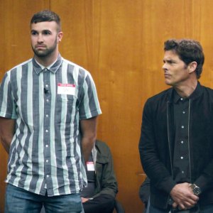 Ronald Gladden and James Marsden in Jury Duty