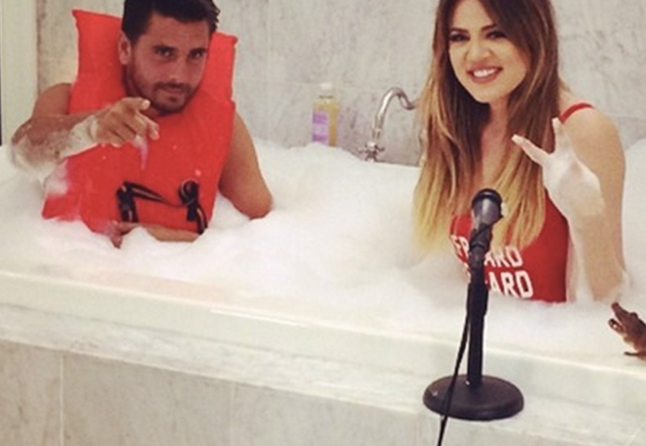 Khloe Kardashian Scott Disick Take Bubble Bath Together Picture