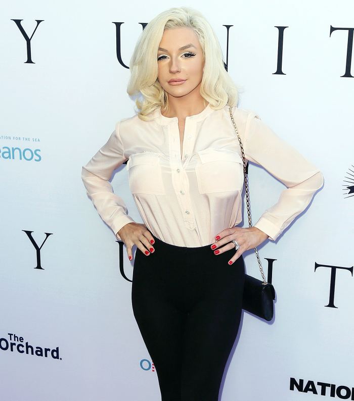 Courtney Stodden Suffers Miscarriage At An Emotional Loss Usweekly