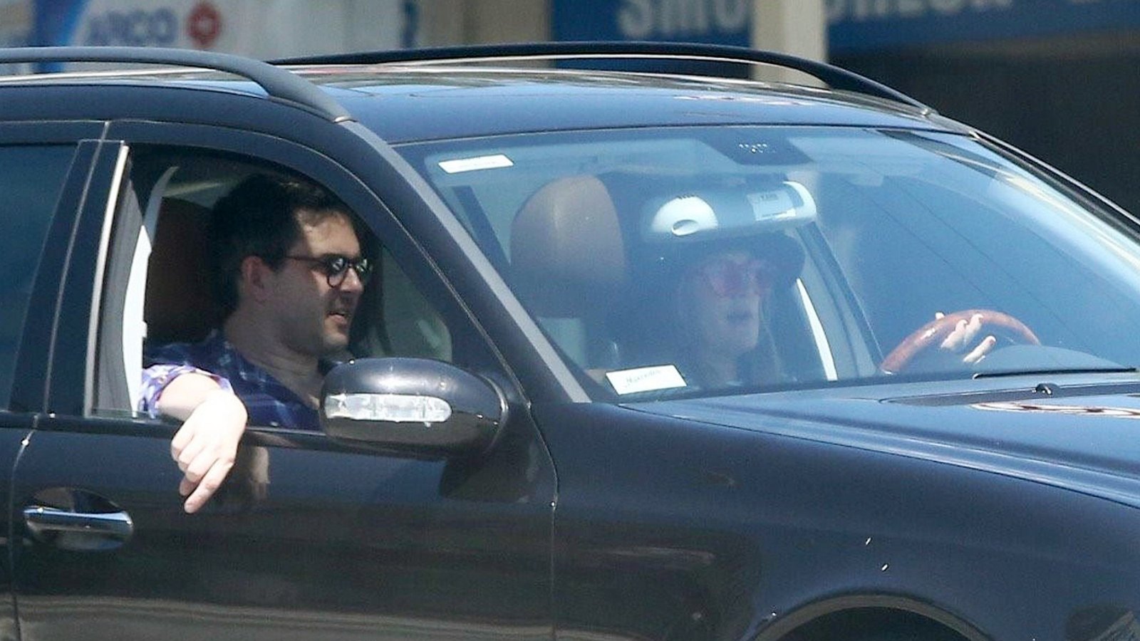 Drew Barrymore was seen driving back home after having lunch with new boyfriend David Hutchinson in West Hollywood.